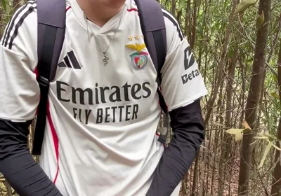 Bro Hides on the Trail to Jerk off