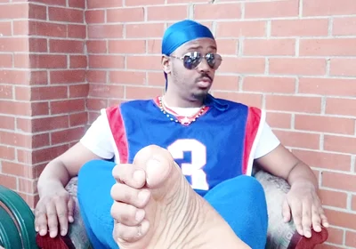 I Wiggle and Scrunch My Male Feet (2025)