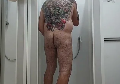 Sls-frank I Shower and Play Around with Myself