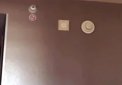 Kennie Jai Gets Massaged From Coach