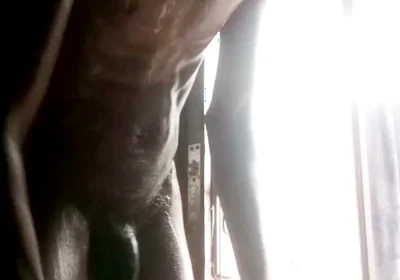 I Show It Come and Bath with Me