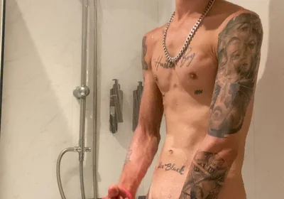Shower and Masturbate in Hotel