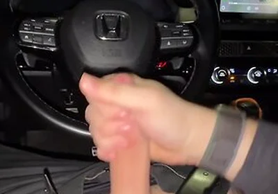Loud Moaning And Praise *fucking In The Car* Huge Cumshot