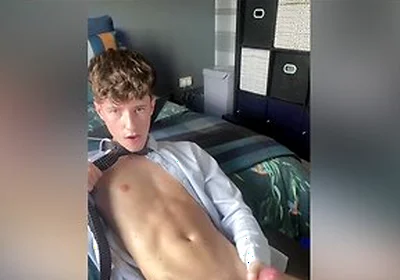 Jerking After A Hard Day At The Office - Tpk