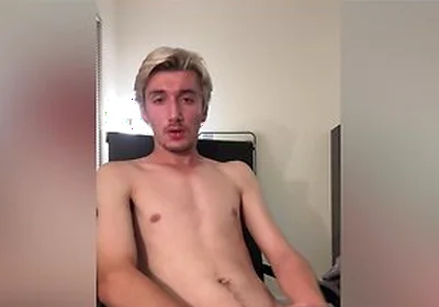 Big Dick Teen 18+ Jerks Off At Desk And Shoots Huge Load