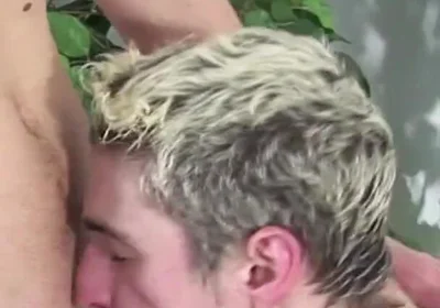 Gay poolside fun - Movie