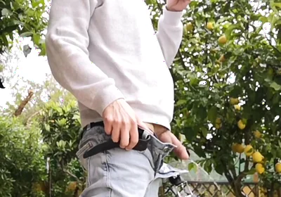 Hot Guy's Outdoor Pissing