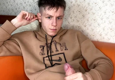 Petite Twink's Intense Jerk off Climax