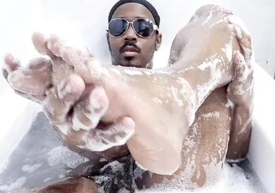 I Wash My Body in the Bath 6 - No Clothes