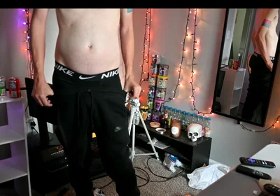 My Bouncy Cock Wants You to Suck It as My Belly Gets Fuller!