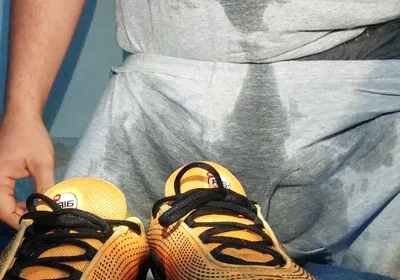 Dirty Socks, Piss and the Dirtyjunkbro. Hammer!!!