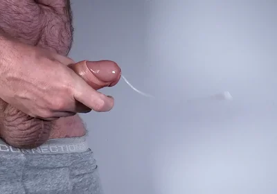 Bear Suffers From Sudden Wank Syndrome