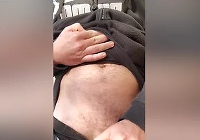 Outside Hands Free Cumshot