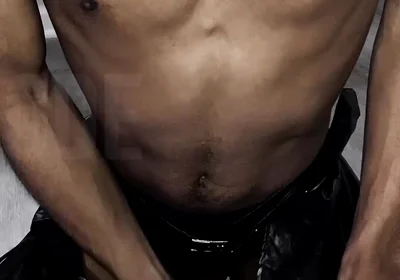 Stroking This Thick Black Cock in Full Scream Cosplay