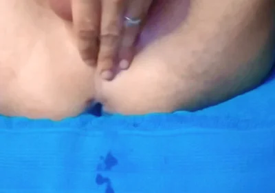 A Married Man Had Never Felt so Aroused While Stimulating and Fingering His Anus for the First Time.