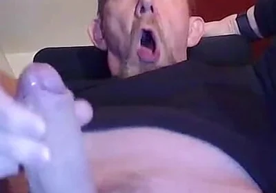 Bennyk72 Huge Masturbation Cumshot After Abstinence