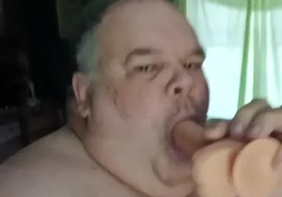 Sucking Dildo