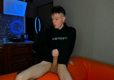 Horny College Twink Edges Huge Cock Until Explosive Cumshot