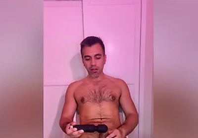 Having Fun With Massage Wand And Cumming For You
