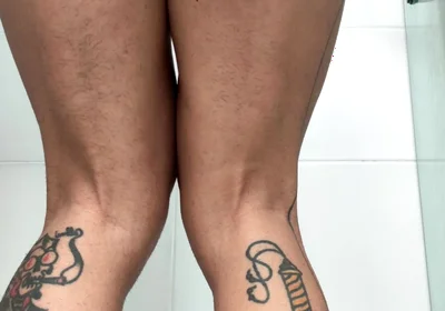 Giant Man Masturbates with His Big Cock and Shows His Ass and Feet.