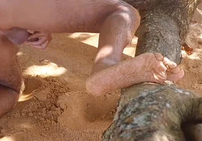 Ladysilva Naked on the Beach Tanned with a Mark Masturbating Showing off Her Hot Ass and Giving a Beautiful