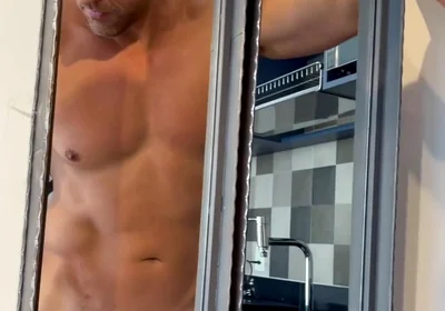 Photoshoot Behind the Scenes