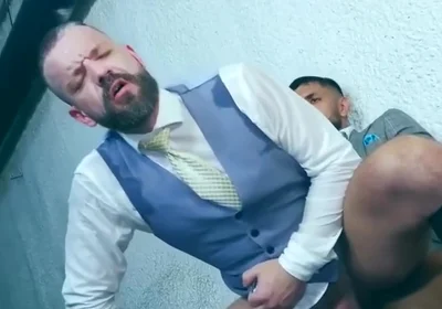 Oskar Gm - Lattino Hunk Getting Horny At Office And Fucked Hard His Client