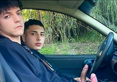 Ride Share Hookup: Horny Twink Picks Up Sexy Passenger And They End Up Fucking Raw With Uriel Simon And Dylan Segundo