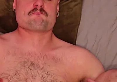 Muscle Stud Mrbritainx Dominates First Time Bottom Bobby Jay