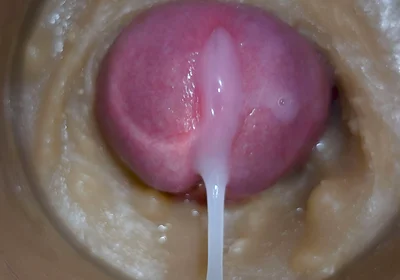 Extreme Close up! Injecting a Large Dose of Sperm Pussy Toy Camera 4K