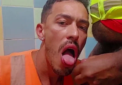 Married Employee Picking up His Colleague in the Bathroom