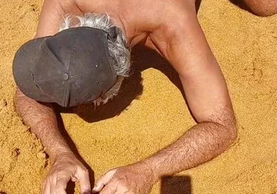 Ladysilva Hot Ass on the Beach, Go Fuck Me