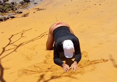 Ladysilva Showing off Her Hot Ass in Panties on the Beach