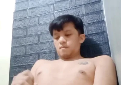 Horny Asian Twink Works His Hard Cock Until He Cums