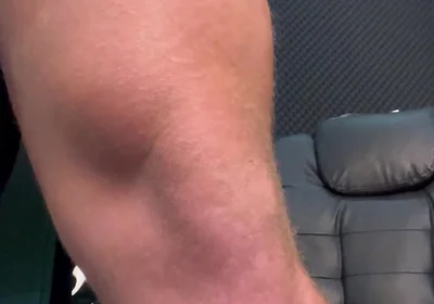 Muscle Ddy Catches You Perving