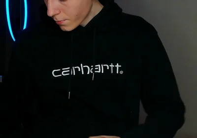 Horny College Twink Edges Huge Cock Until Explosive Cumshot