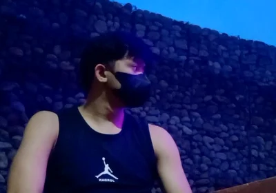 Asian Twink Outdoor Session with Cumshot