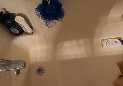 Pissing in the Tub.