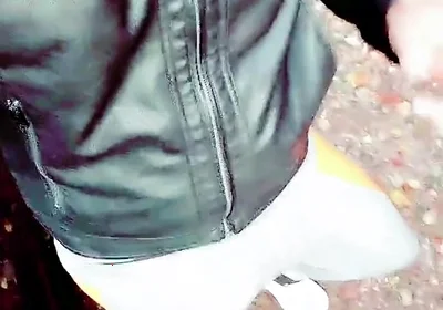 Slutboyben Cam4 Sexy Cruising Chick at Schwerin B321 Parking