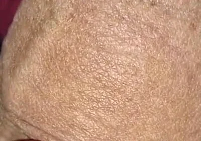 18-year-old Fucker Stuck a Thick Cock in His Ass, Tearing His Tights in the Car on the Highway