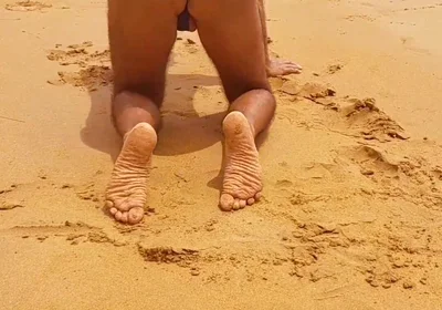 Ladysilva Crossdresser Bikini in the Beach That You Have a Lot of Clothes